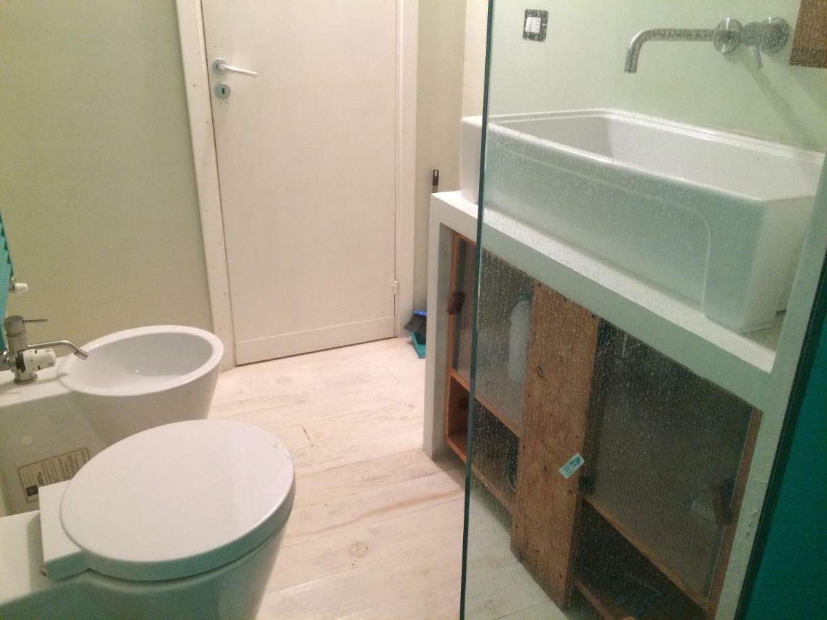 Blu Klein Apartment Foligno Bagian luar foto